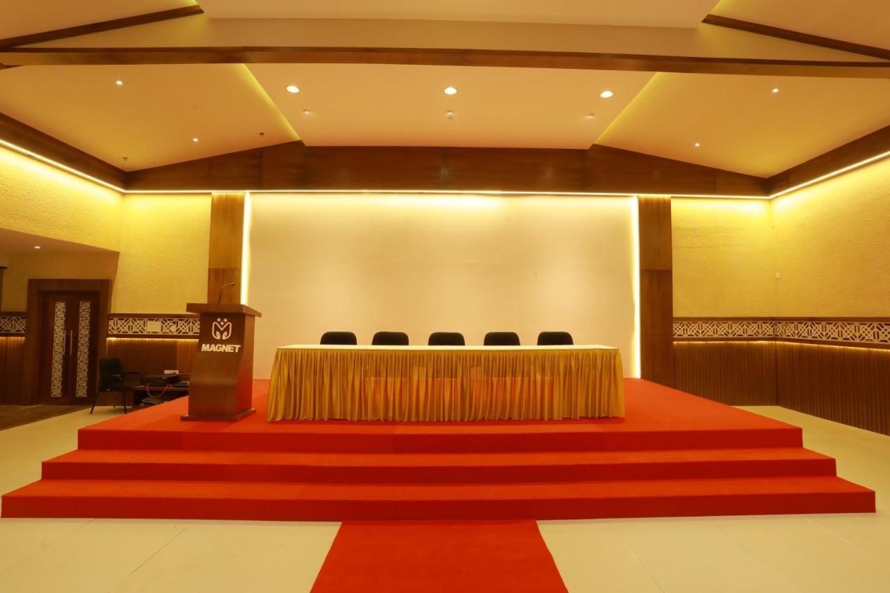 Magnet Hotel Kannur Exterior photo