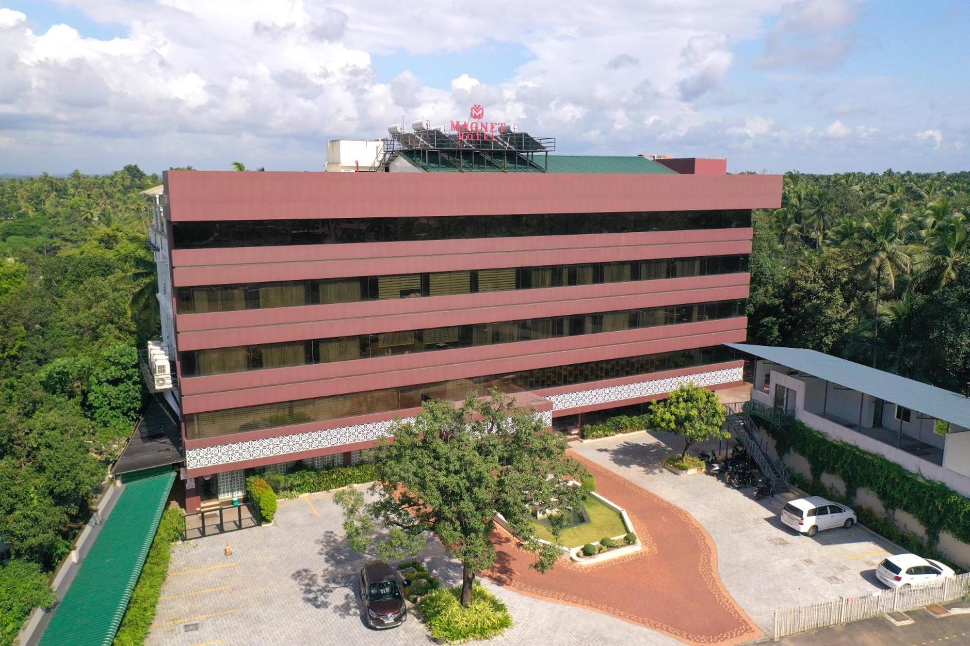 Magnet Hotel Kannur Exterior photo