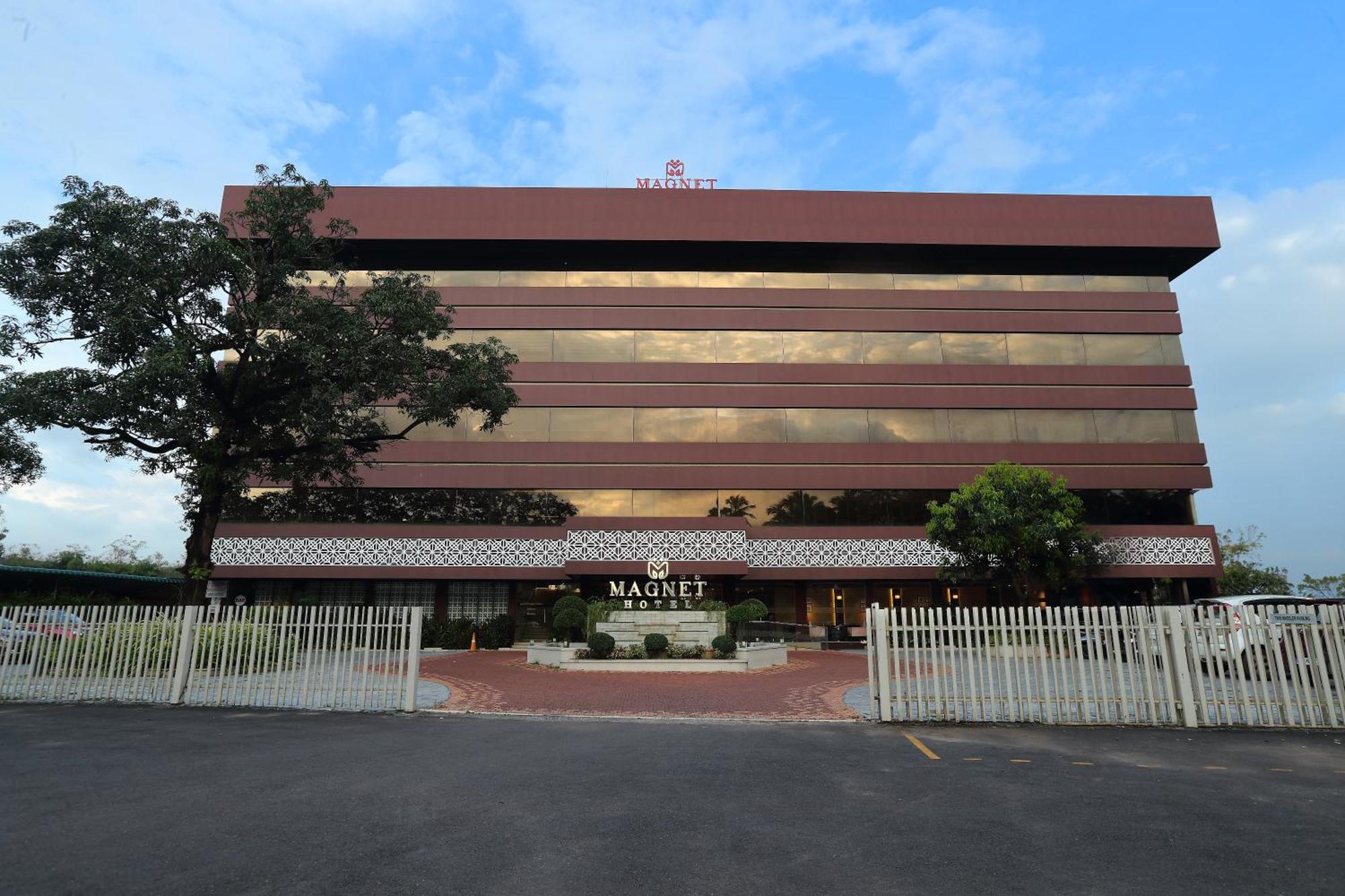 Magnet Hotel Kannur Exterior photo