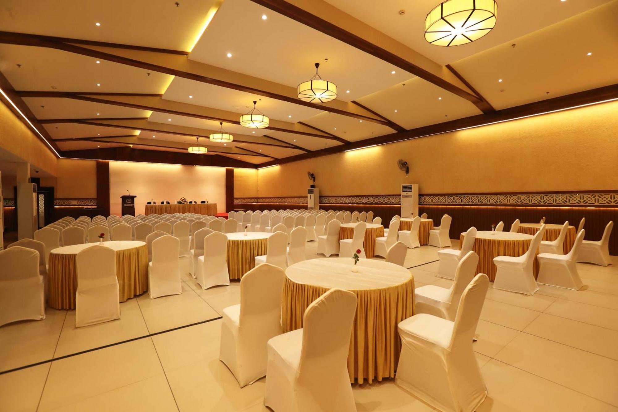 Magnet Hotel Kannur Exterior photo